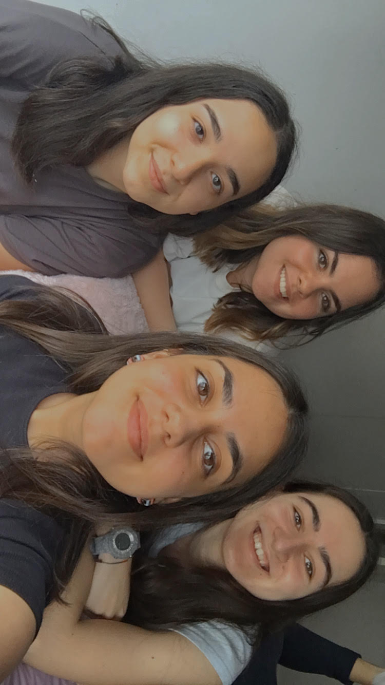 2022 07 12 23 12 18 autores fotodogrupo